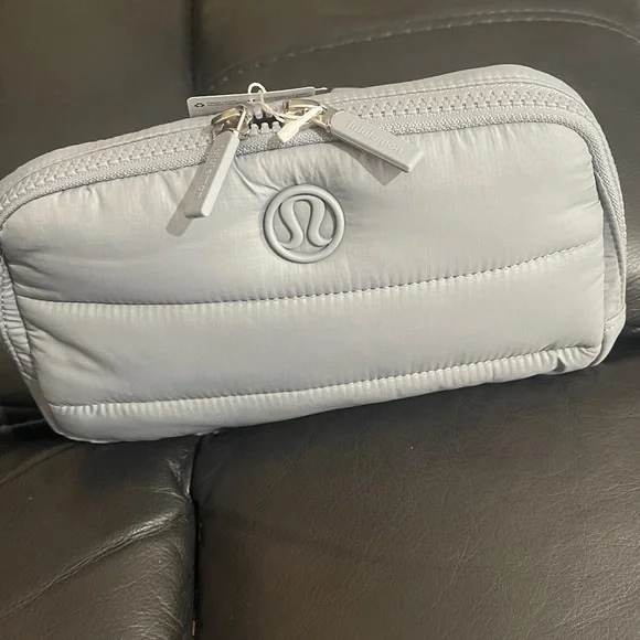 Lululemon Athletica Light Gray Pouch 9” X 6” large - Picture 5 of 12